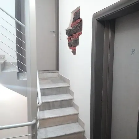 Preluna Palace Гостевой дом Катания
