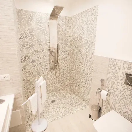 Preluna Palace Гостевой дом